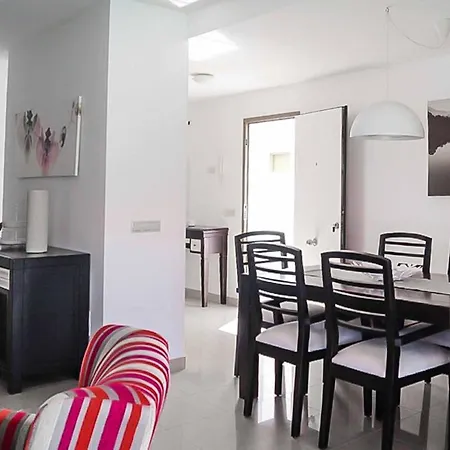 Villa Opal *